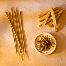画像をギャラリービューアに読み込む, 【お香立て付き】Positive Energy Palo Santo Incense Sticks -Rue