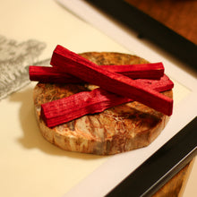 画像をギャラリービューアに読み込む, Positive Energy Palo Santo Sticks -Dragon's Blood