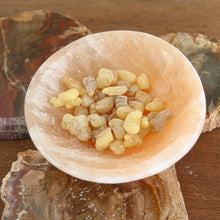 画像をギャラリービューアに読み込む, Power Wood Resin -Frankincense India