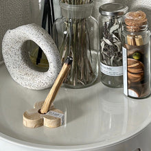 画像をギャラリービューアに読み込む, 【選べるホルダー】Positive Energy Palo Santo Bottle & Eco Stone Holder set