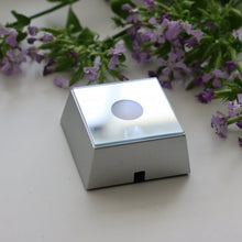 画像をギャラリービューアに読み込む, FLOWERiUM rainbow LED light <square type>