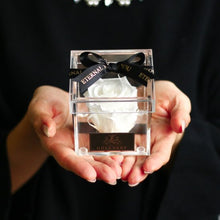 画像をギャラリービューアに読み込む, Crystal rose Box Classic petal <white>.