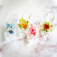 画像をギャラリービューアに読み込む, フラワーアレンジメント ガラスの靴 <yellow>.