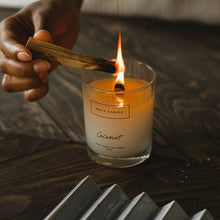 画像をギャラリービューアに読み込む, Positive Energy Palo Santo Flower Bottle