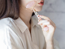 画像をギャラリービューアに読み込む, ビューティーギフトセット<FLOWERiUM toilette & face rollerセット>.