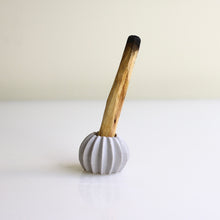 画像をギャラリービューアに読み込む, パロサント_ホルダー