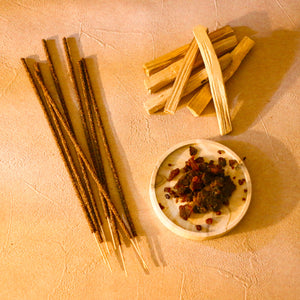 【お香立て付き】Positive Energy Palo Santo Incense Sticks -Myrrh