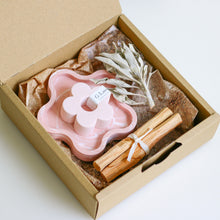 画像をギャラリービューアに読み込む, Positive Energy Palo Santo Gift set -Pink Moon
