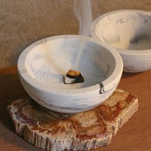 画像をギャラリービューアに読み込む, Power Wood Resin Incense Burner set
