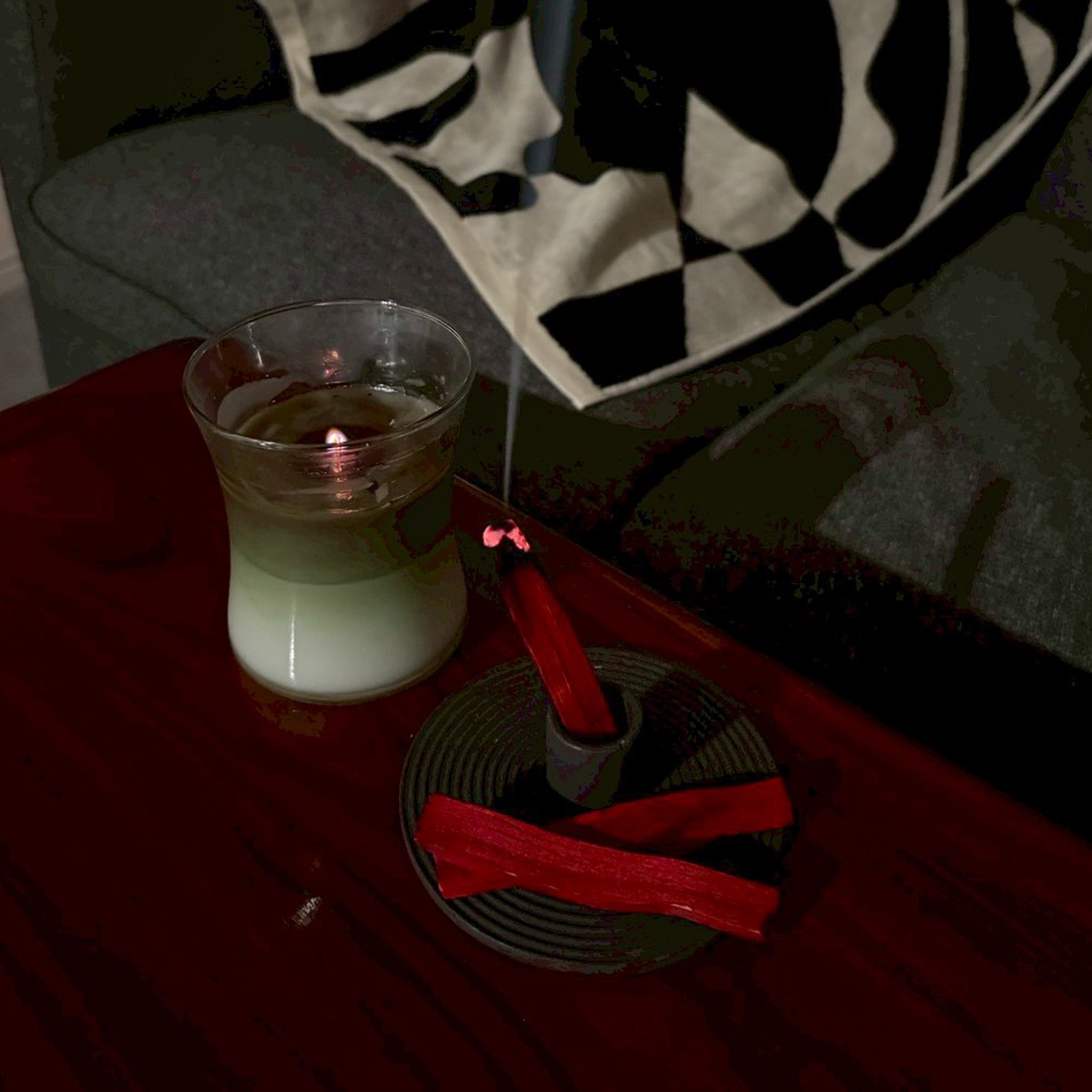 Positive Energy Palo Santo Sticks -Dragon's Blood