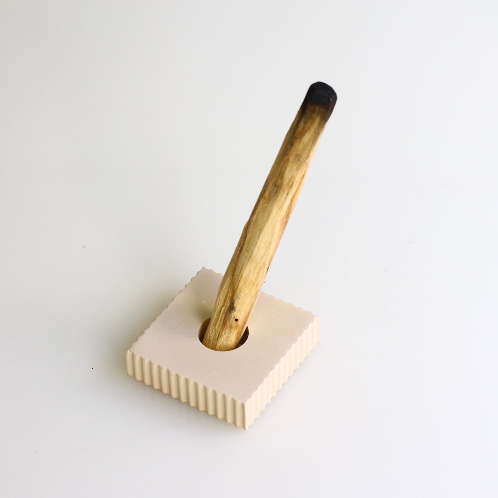 パロサント_ホルダー