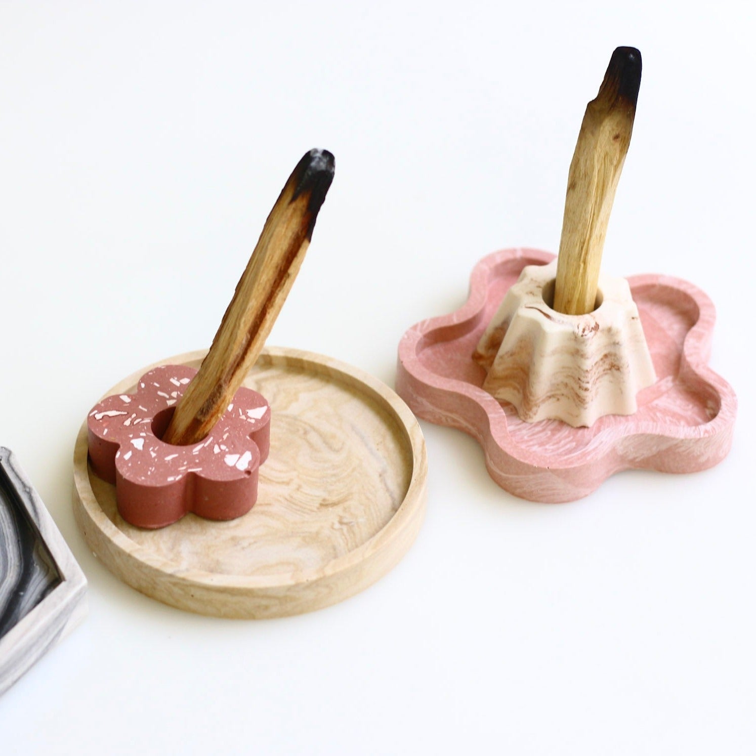 Eco Stone Palo Santo Holder -Pink Canyon